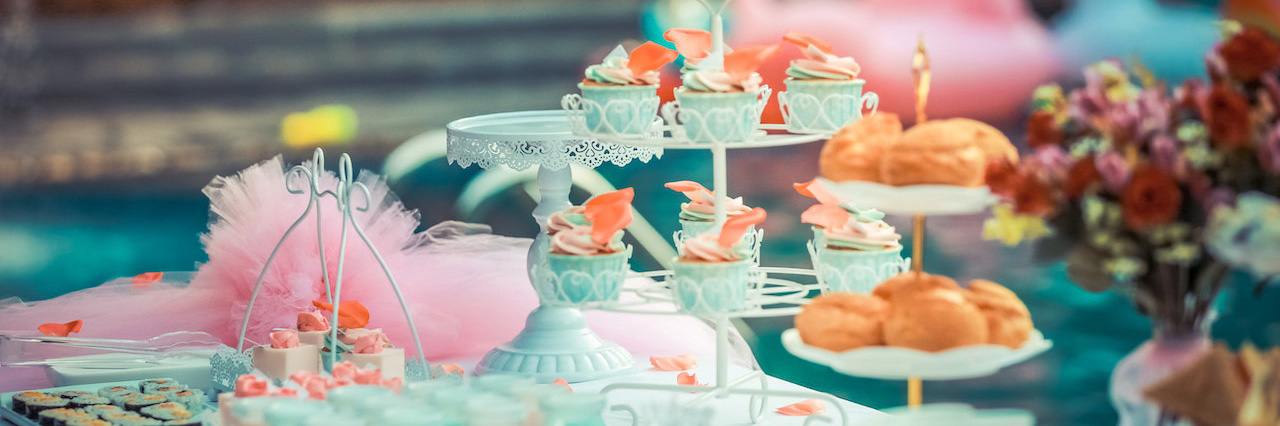 party set up unicorns